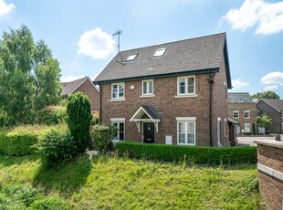 Detached house for sale in Birtchnell Close, Berkhamsted HP4