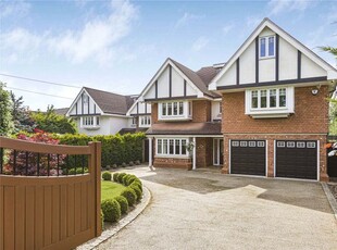 Detached house for sale in Hanyards Lane, Cuffley, Hertfordshire EN6
