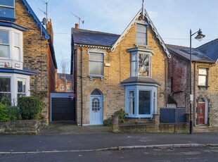 Detached house to rent in Albany Road, Sheffield S7