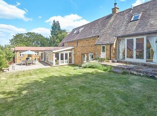 Detached house to rent in Church Lane, Shotteswell, Banbury, Oxfordshire OX17