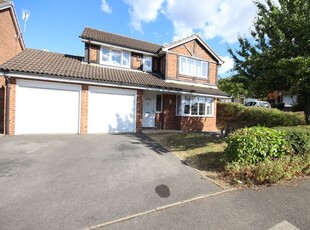 Detached house to rent in Shakespeare Way, Warfield, Bracknell RG42
