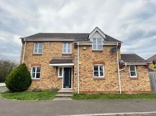 Detached house to rent in Weavers Field, Girton, Cambridge CB3