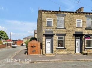 End terrace house to rent in Hartley Street, Littleborough OL15