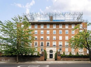 Flat for sale in Manor Apartments, St Johns Wood NW8