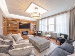 Flat for sale in Sloane Terrace Mansions, Sloane Square, London SW1X