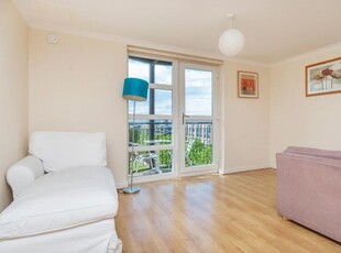 Flat to rent in Constitution Place, Edinburgh EH6