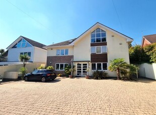 Flat to rent in Danecourt Road, Parkstone, Poole BH14