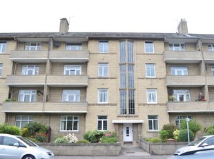 Flat to rent in Falcon Road West, Morningside, Edinburgh EH10
