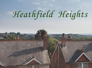 Flat to rent in High Street, Heathfield, East Sussex TN21