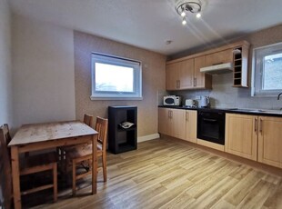 Flat to rent in Marquis Road, Aberdeen AB24
