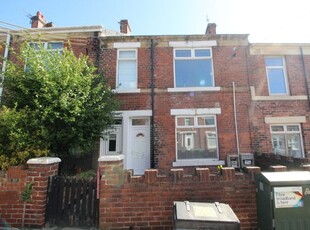 Flat to rent in Park Road, Stanley, Durham DH9