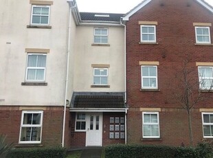 Flat to rent in Park Street, Cannock WS11