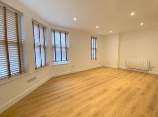 Flat to rent in The Croft, Stamford PE9