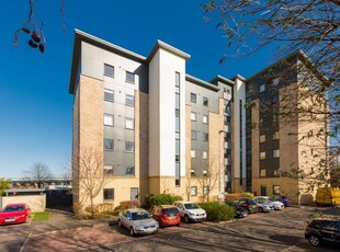 Flat to rent in Thorntreeside, Edinburgh EH6