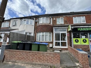 Flat to rent in Victoria Park Road, Smethwick, West Midlands B66
