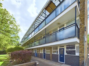 Gifford House, Churchill Gardens, London, SW1V