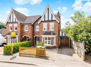 Semi-detached house to rent in Breadcroft Lane, Harpenden, Hertfordshire AL5