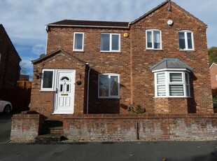 Semi-detached house to rent in Fieldfare Way, Telford TF4