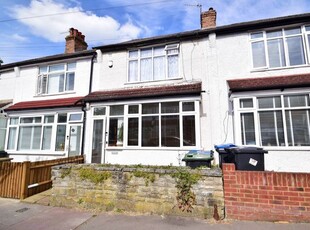 Terraced house to rent in Barmouth Road, Croydon CR0