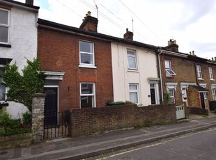 Terraced house to rent in Chillington Street, Maidstone ME14