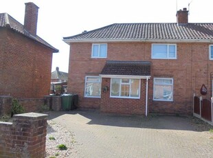 Terraced house to rent in Garland Road, Stourport-On-Severn DY13
