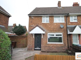 Terraced house to rent in Gurney Road, Bloxwich WS2