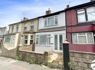 Terraced house to rent in Windmill Road, Gillingham, Kent ME7