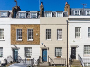 Townhouse for sale with 4 bedrooms, Hasker Street, SW3 | Fine & Country