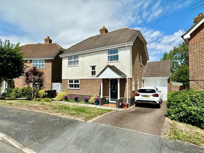4 bedroom detached house for sale in Lowther Close, Eastbourne, East Sussex, BN23