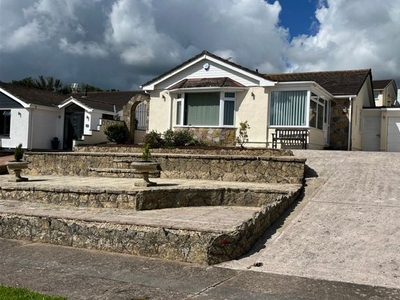 Bungalow for sale in Brendons Avenue, Livermead, Torquay TQ2