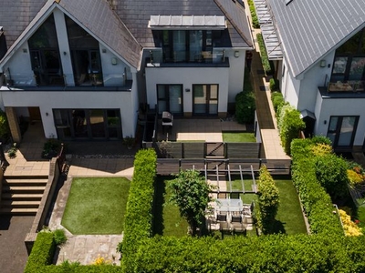 Mews house for sale in Saxonbury Road, Southbourne, Bournemouth BH6