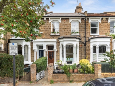 Plimsoll Road, London, N4 2 bedroom flat/apartment in London