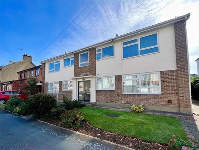 2 bedroom apartment for sale Southend-on-sea, SS0 9XA