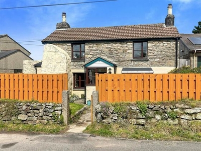 2 bedroom detached house for sale Redruth, TR16 5AQ