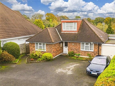 2 Bedroom Bungalow For Sale In Kings Langley, Hertfordshire