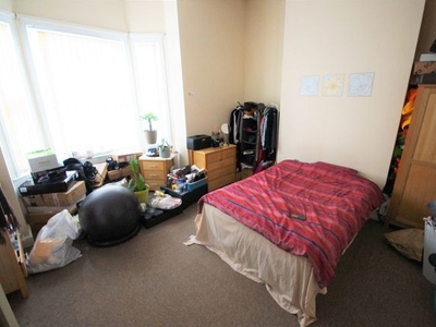 End terrace house to rent in Gloucester Street, Coventry CV1