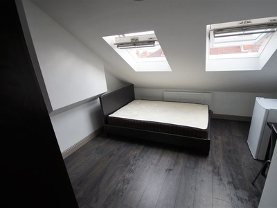 End terrace house to rent in King Richard Street, Coventry CV2