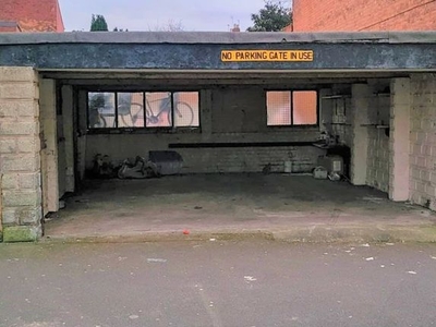 Parking/garage to rent in Rotton Park Road, Birmingham B16