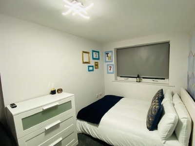 Room to rent in 71 Lower Bethesda Street, Stoke-On-Trent ST1