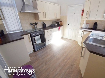 Semi-detached house to rent in Newlands Street, Stoke-On-Trent ST4
