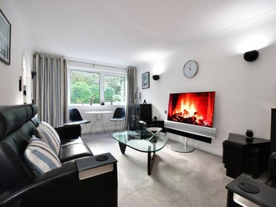 1 Bedroom Flat For Sale In Cowes
