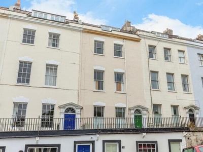 2 Bedroom Apartment For Sale In Clifton