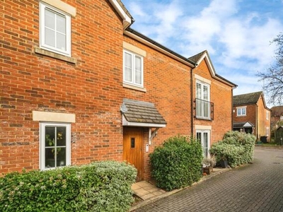 2 Bedroom Apartment For Sale In Hertford Heath