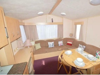 2 Bedroom Park Home For Sale In Leysdown-on-sea