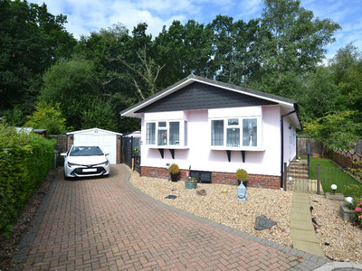 2 Bedroom Park Home For Sale In Whitehill, Hampshire