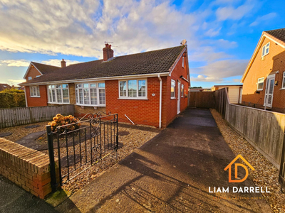 2 Bedroom Semi-detached Bungalow For Sale In Cayton, Scarborough