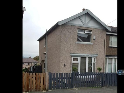 2 Bedroom Semi-detached House For Rent In Nelson