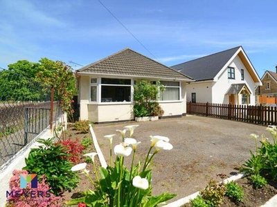 3 Bedroom Bungalow For Sale In Hamworthy, Poole
