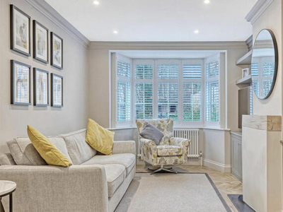 3 Bedroom Detached House For Sale In Brentwood