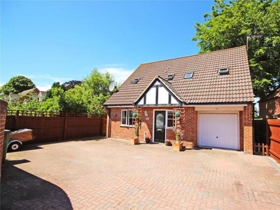 3 Bedroom Detached House For Sale In Purton, Swindon